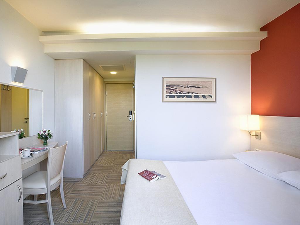 Sunny Porec By Valamar, Ex Crystal Luaran gambar